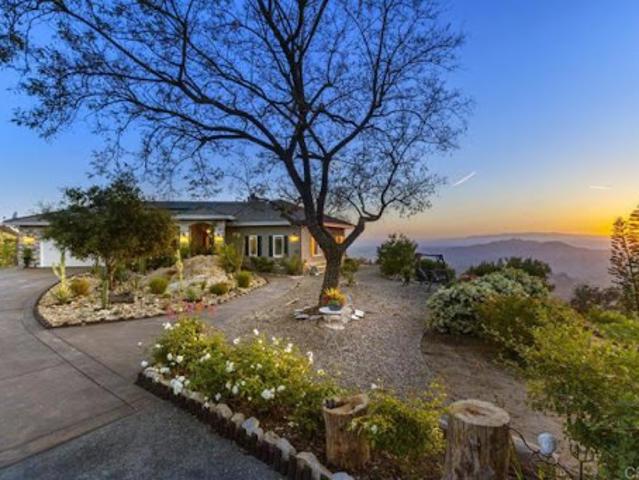 House for sale in Fallbrook House for sale in Fallbrook