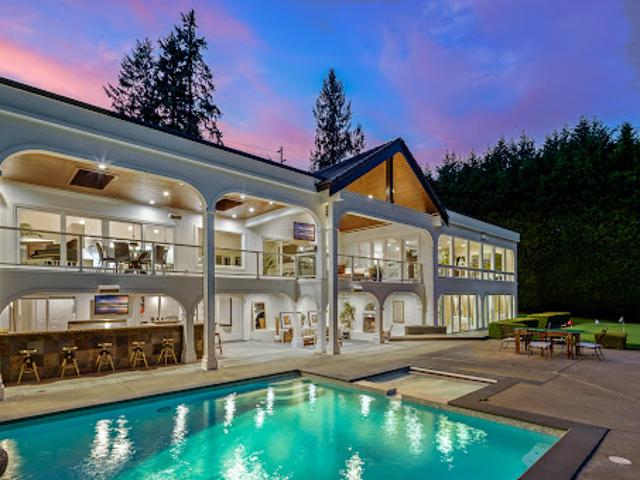 House for sale in Bellevue, Washington
