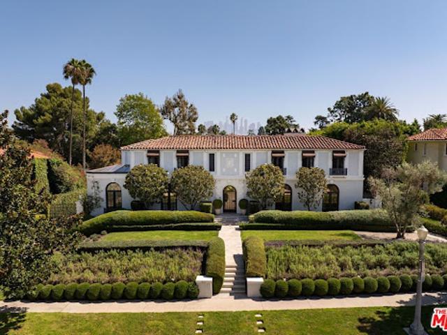House for sale in Los Angeles, Los Angeles County