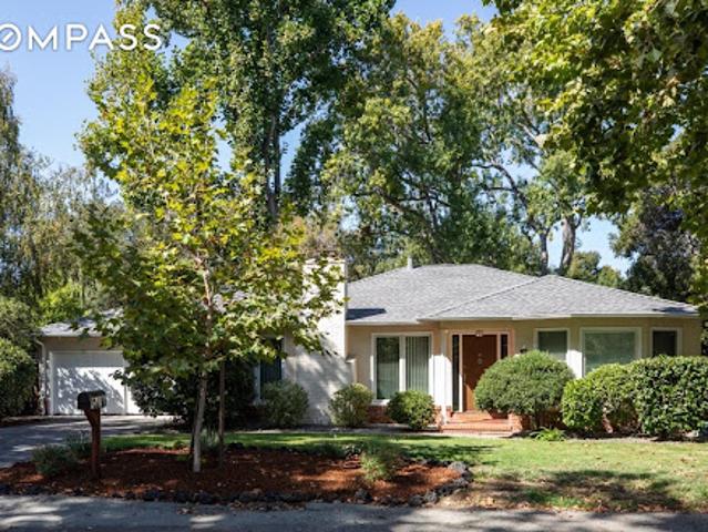 House for sale in Menlo Park, San Mateo County