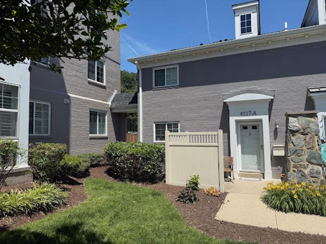 House for sale in Arlington