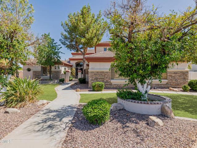 House for sale in Mesa