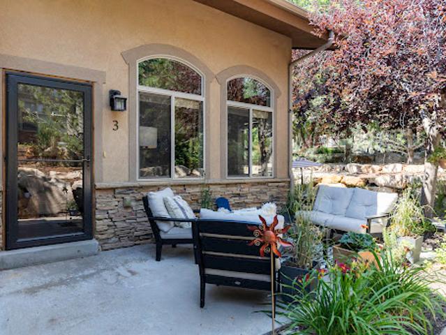 House for sale in Midway