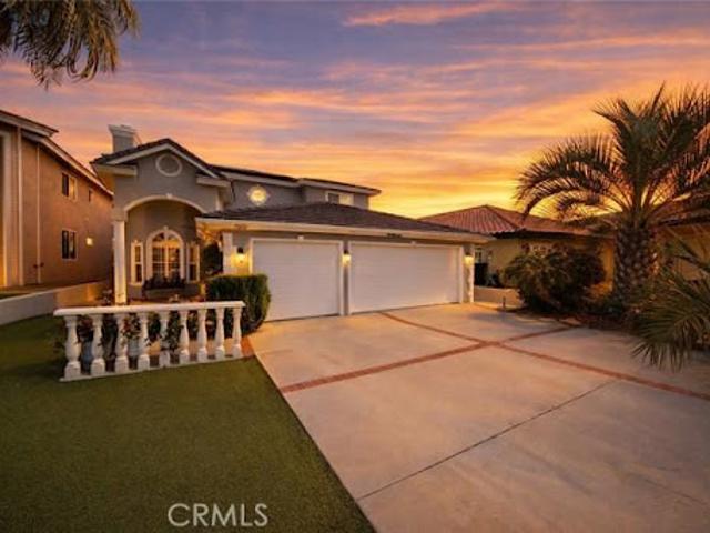 House for sale in Canyon Lake, California