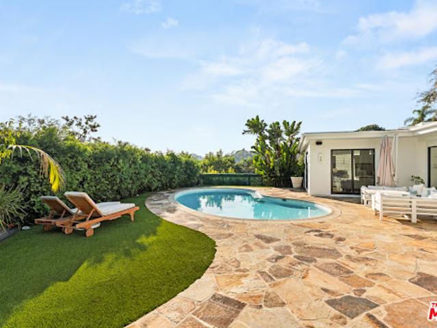 House for sale in Canoga Park, California