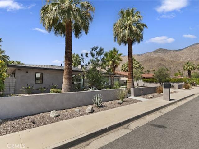 House for sale in Palm Springs