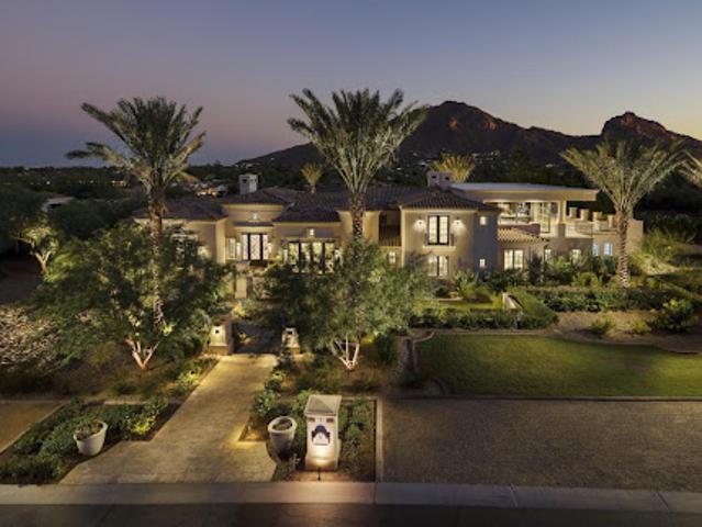 House for sale in Paradise Valley, Arizona