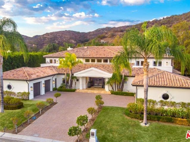 House for sale in Calabasas House for sale in Calabasas