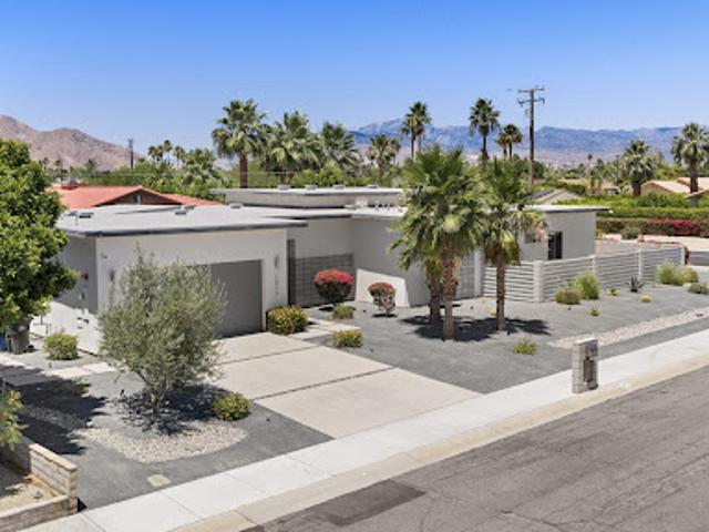 House for sale in Palm Springs, Riverside County