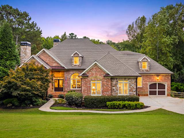 House for sale in Alpharetta, Fulton County