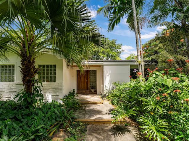 House for sale in Pinecrest, Florida