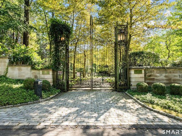 House for sale in Greenwich, Western Connecticut Planning Region