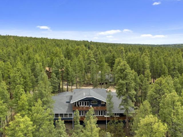 House for sale in Munds Park