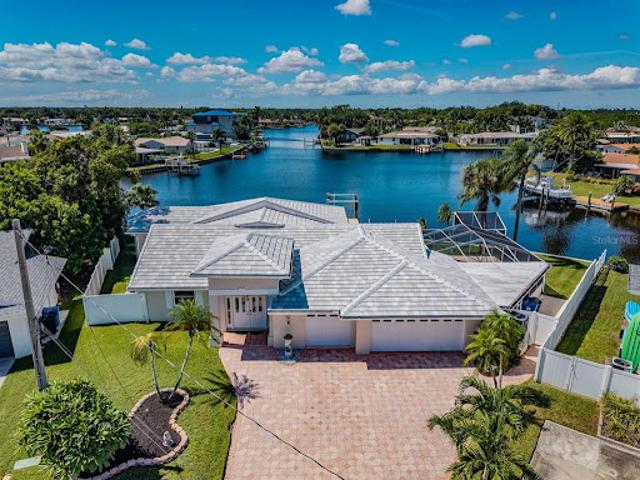 House for sale in Saint Petersburg, Pinellas County