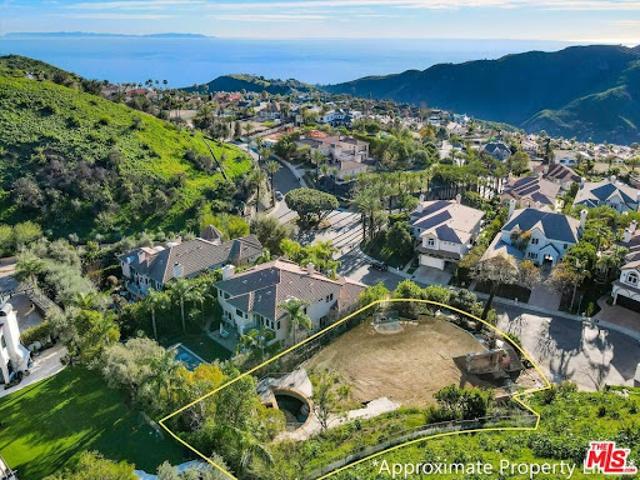 House for sale in Canoga Park, California