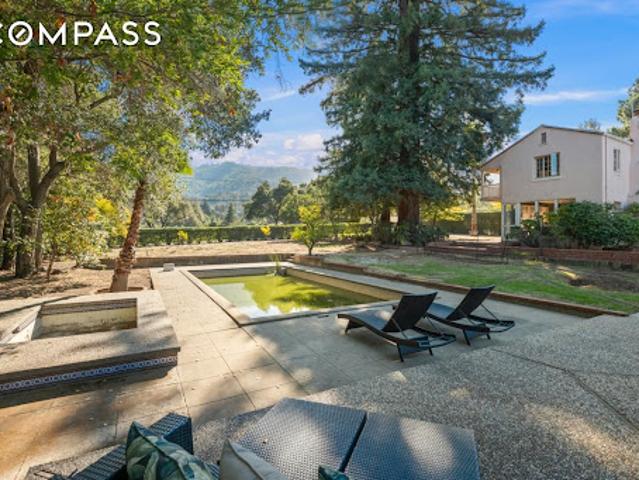 House for sale in Saratoga, California