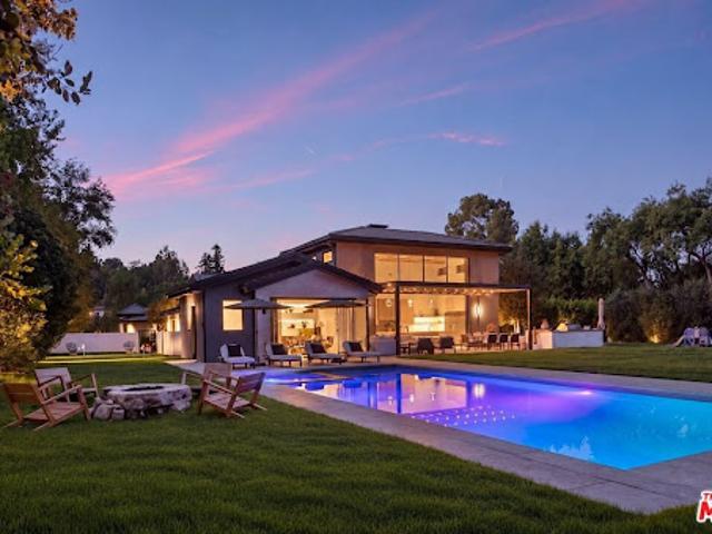 House for sale in Hidden Hills, Los Angeles County