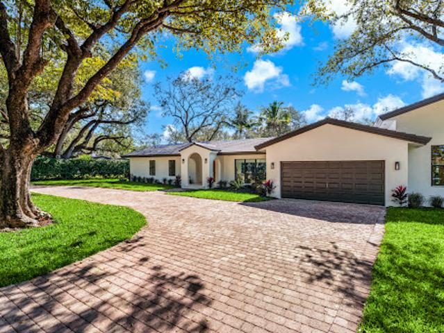 House for sale in Pinecrest, Florida