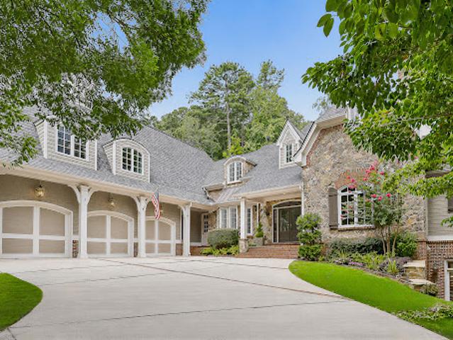 House for sale in Sandy Springs, Georgia