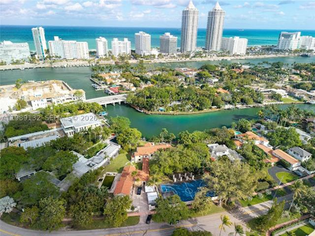 House for sale in Miami Beach, Miami-Dade County