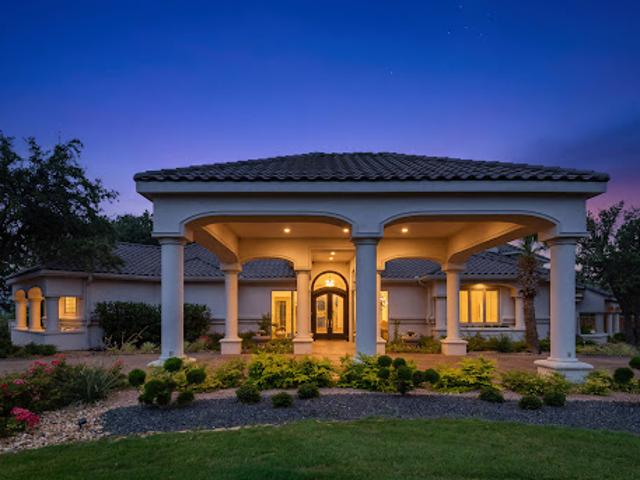 House for sale in Taylor, Texas