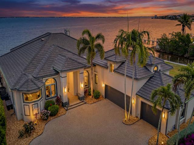 House for sale in Fort Myers, Florida