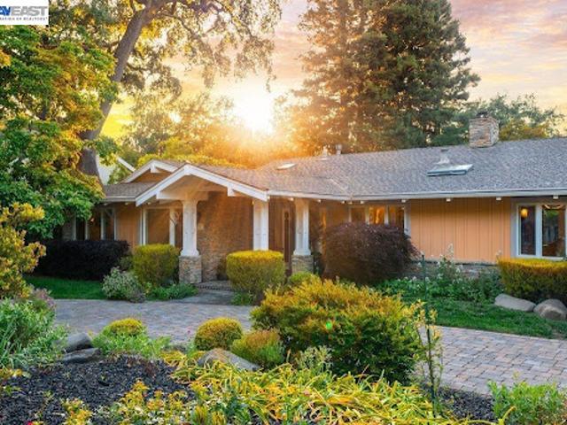 House for sale in Alamo, California