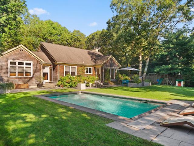 House for sale in Wainscott, New York