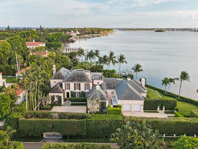 House for sale in Palm Beach, Palm Beach County