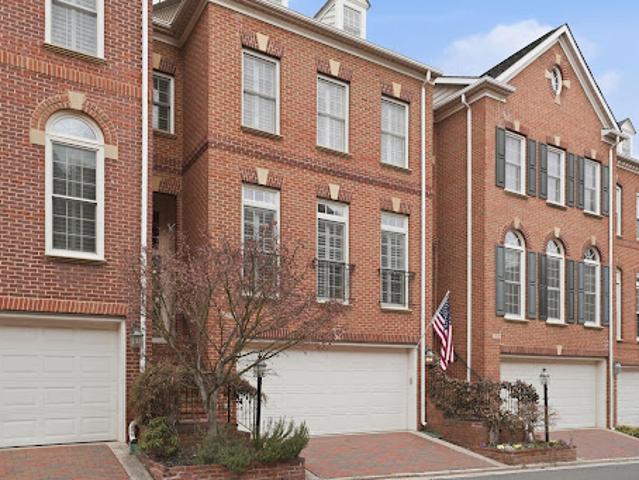 House for sale in Virginia