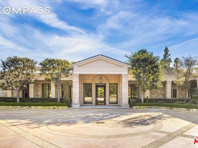 House for sale in Los Angeles, Los Angeles County