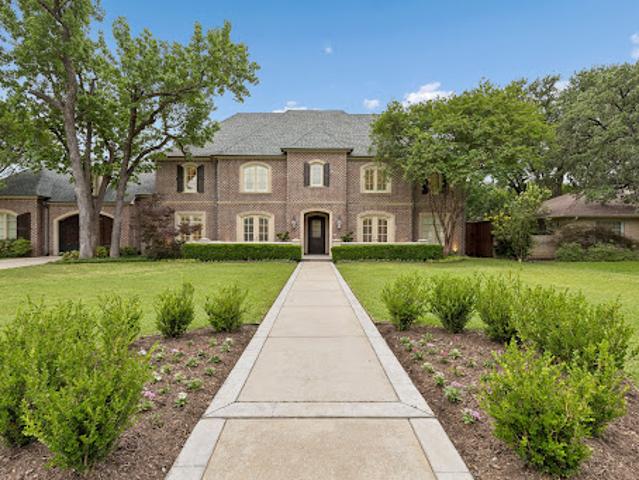House for sale in Dallas, Texas