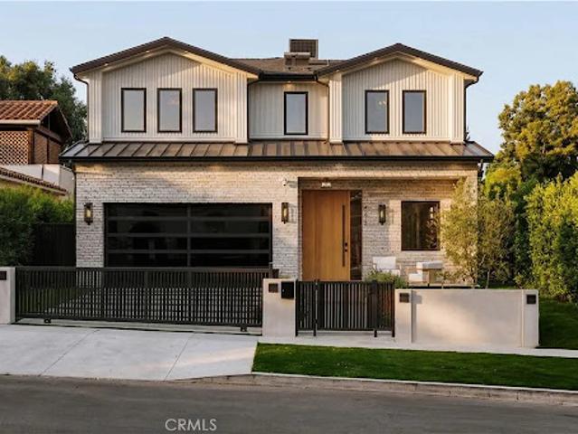 House for sale in Sherman Oaks Neighborhood Council District, Canoga Park