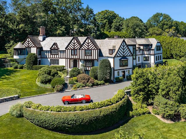 House for sale in Greenwich, Western Connecticut Planning Region