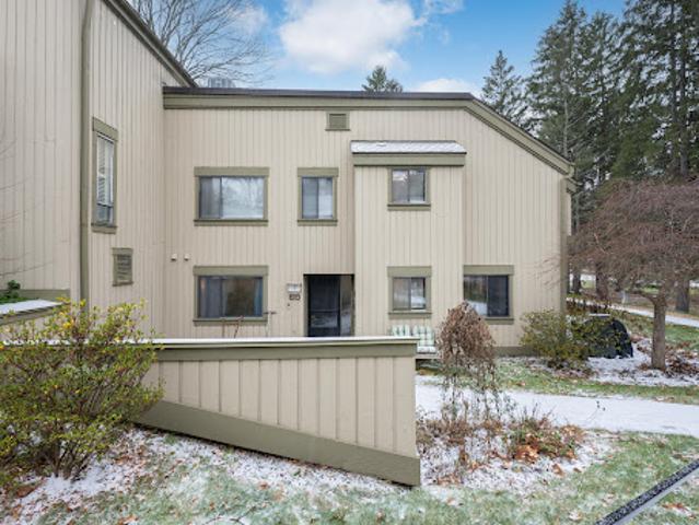 House for sale in Southbury, Connecticut