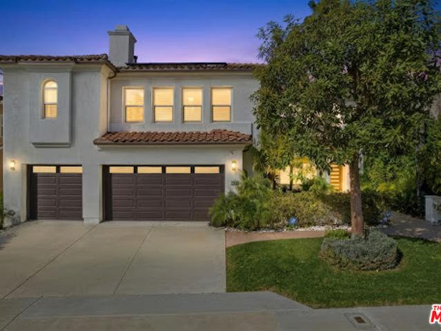 House for sale in Canoga Park, California
