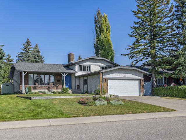 House for sale in Northwest, Alberta