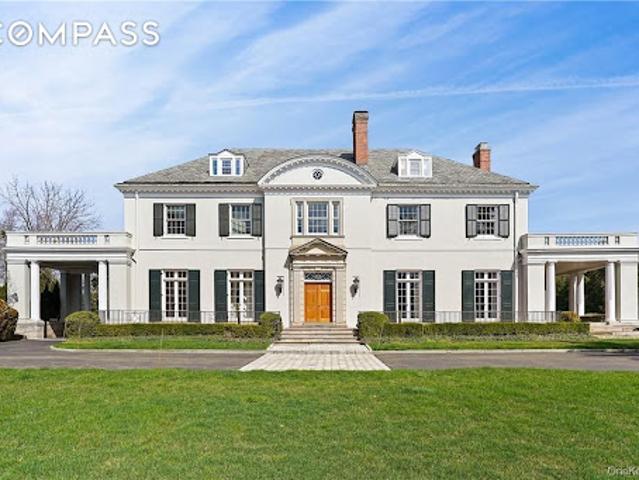 House for sale in Scarsdale, New York