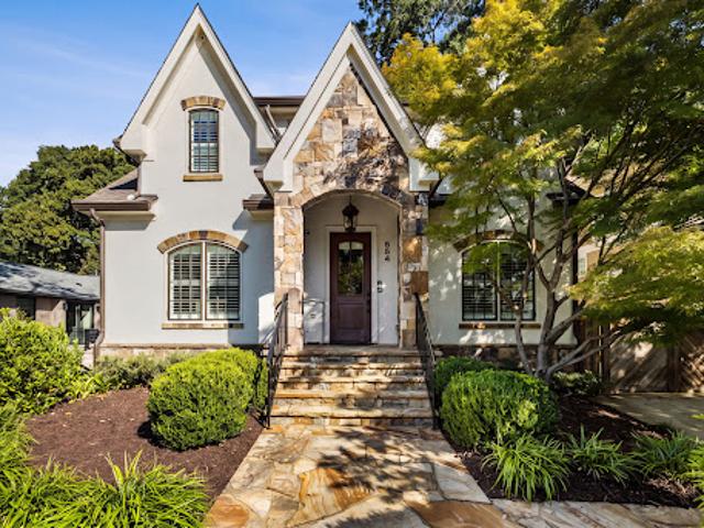 House for sale in Atlanta, Fulton County