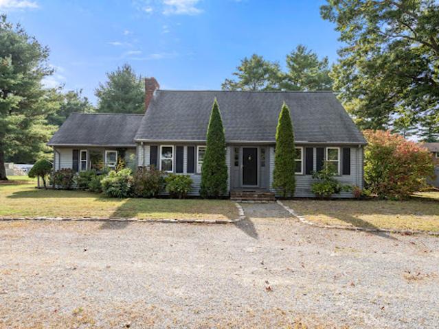 House for sale in Freetown, Indiana