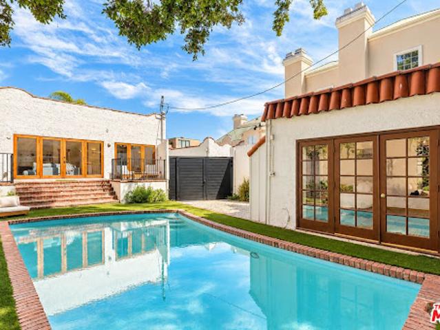 House for sale in West Hollywood, Los Angeles County