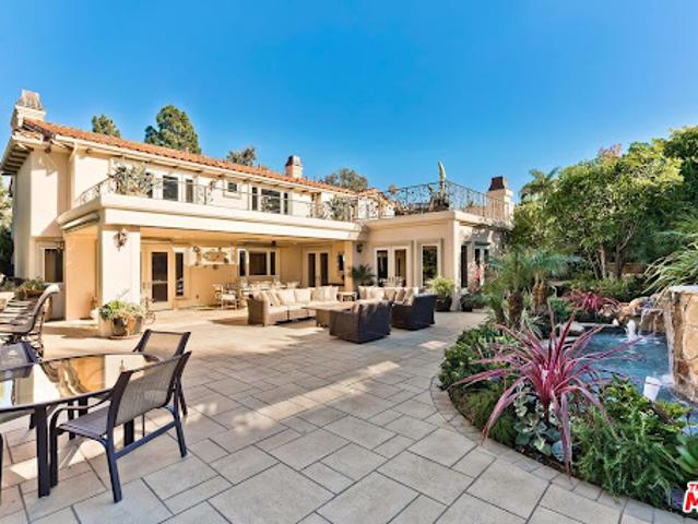 House for sale in Canoga Park, California