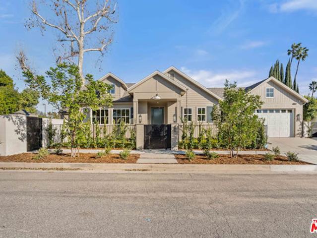House for sale in Canoga Park, California