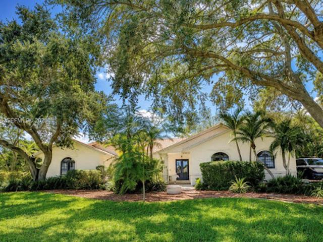 House for sale in Southwest Ranches, Broward County