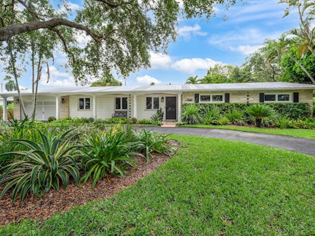 House for sale in Pinecrest, Florida