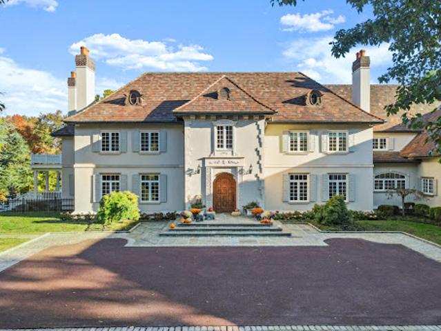 House for sale in Armonk, New York