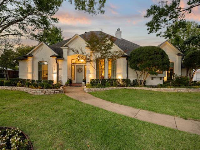 House for sale in Colleyville, Texas