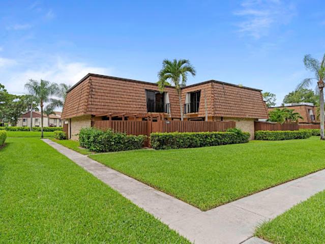 House for sale in Greenacres, Florida