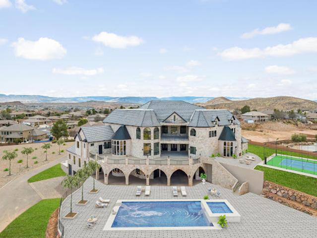 House for sale in Saint George, Utah