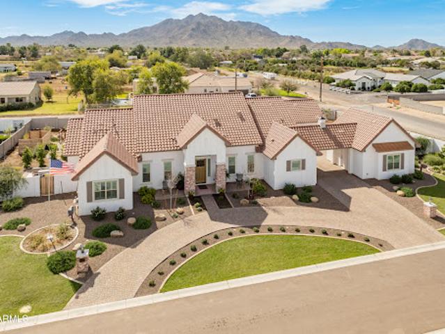 House for sale in Queen Creek, Arizona